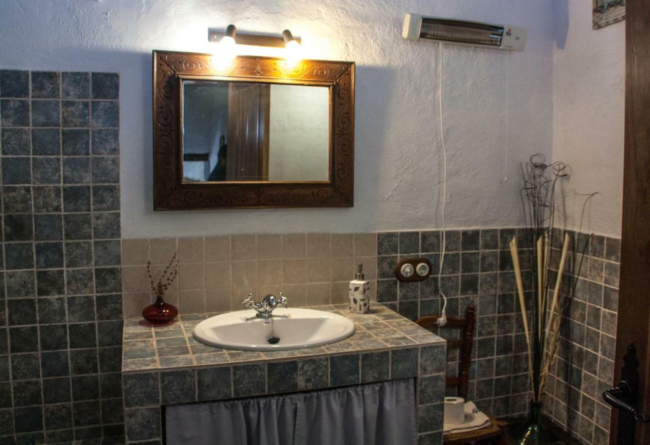 Mirador De Fuentes Pensionat Fuentes de León Eksteriør billede